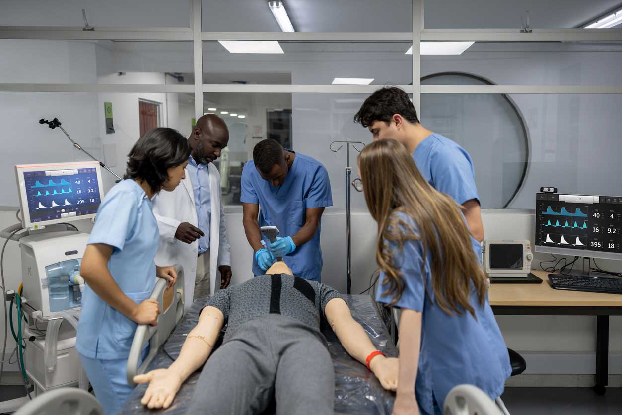 Medical students in OSCE simulation